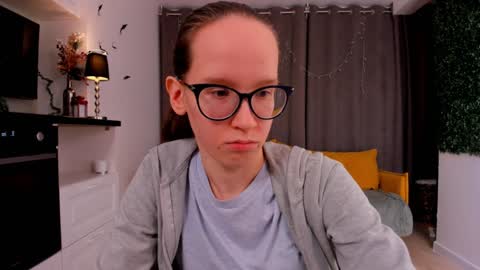 Sara online show from 8, 2, 2025