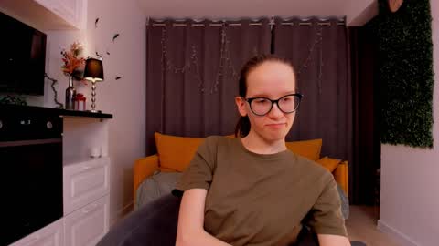 Sara online show from 10, 2, 2025