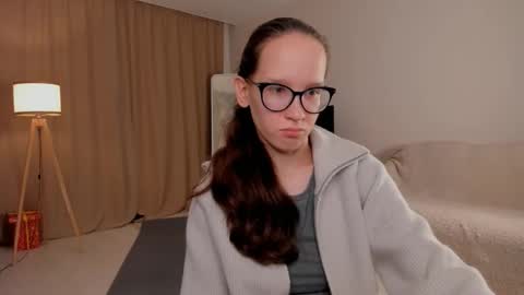 Sara online show from 24, 9, 2025