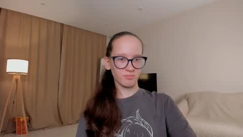 Sara online show from 7, 10, 2025