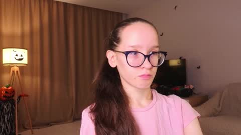 Sara online show from 9, 11, 2025