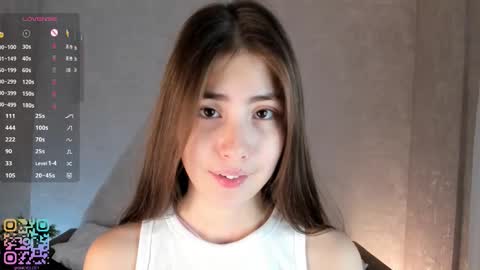 Snapshot of lynnaaspen chatting on 16, 10, 2025 Ellie online show from 16, 10, 2025