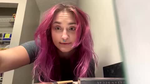 Snapshot of lynnkitten69000 chatting on 18, 12, 2025 Lynn online show from 18, 12, 2025