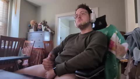 Snapshot of lyntronix chatting on 28, 2, 2026 J online show from 28, 2, 2026