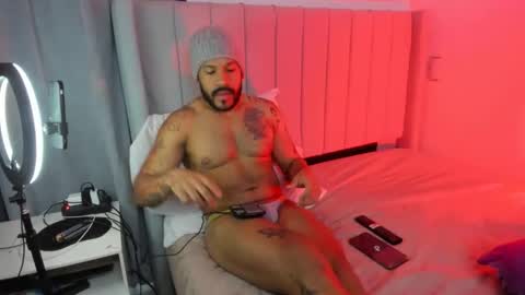 Lyon Dark online show from 12, 1, 2026