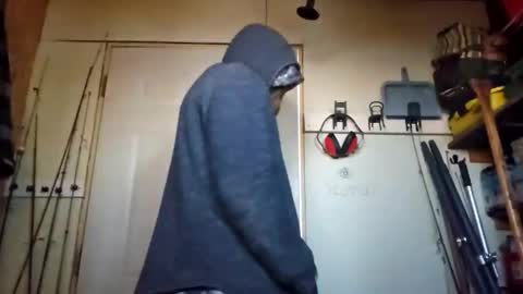 lyonsmausgmail online show from 19, 4, 2026