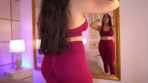 Snapshot of lyrabellini chatting on 21, 5, 2026 online show from 21, 5, 2026