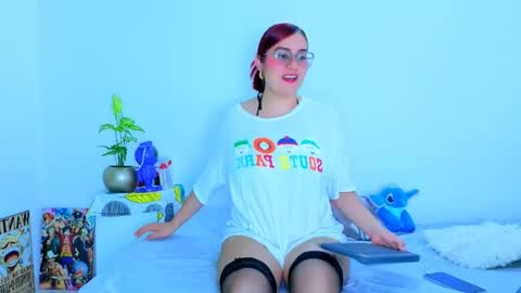 Snapshot of lyracarter chatting on 25, 5, 2026 Lyra Carter online show from 25, 5, 2026