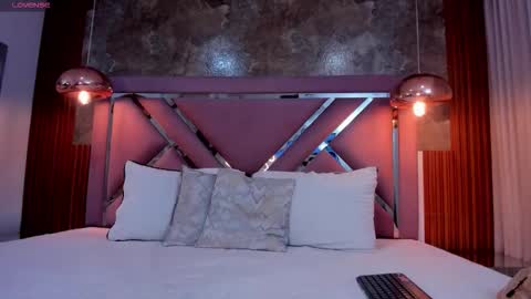 Snapshot of lysacollins20_ chatting on 15, 3, 2026 Lysa online show from 15, 3, 2026