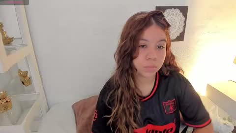 Snapshot of m1lk_choc chatting on 5, 12, 2025 Mila online show from 5, 12, 2025