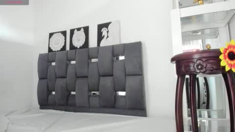 Mila online show from 1, 2, 2026