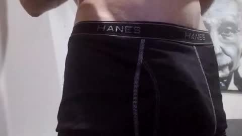 Snapshot of m3r_d3_n0ms chatting on 28, 4, 2026 Mer De Noms online show from 28, 4, 2026