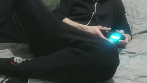 Snapshot of m4dh4tter24 chatting on 6, 1, 2025 m4dh4tter24 online show from 6, 1, 2025