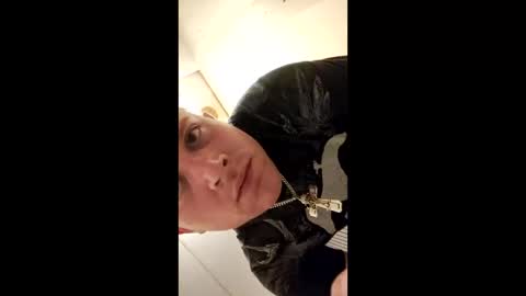 Snapshot of m831481 chatting on 25, 9, 2025 Hotandhairy online show from 25, 9, 2025