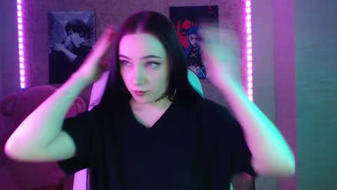 Snapshot of m_e_l_i_s_s_a_ chatting on 2, 11, 2025 Melissa online show from 2, 11, 2025