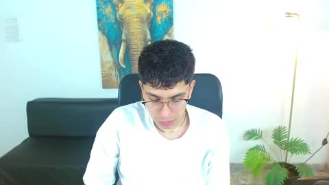 Snapshot of maax_18 chatting on 20, 3, 2026 Max online show from 20, 3, 2026