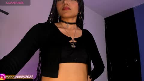 Snapshot of mabel_candy chatting on 11, 1, 2025 Mabel Candy online show from 11, 1, 2025