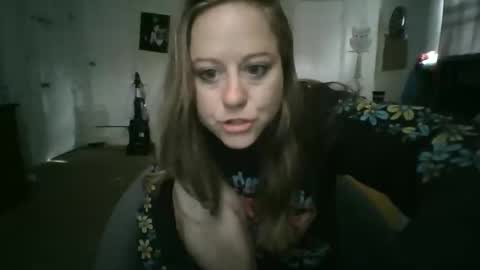 maceyloves online show from 24, 3, 2026