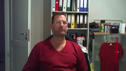 Snapshot of macfly67 chatting on 19, 2, 2025 macfly67 online show from 19, 2, 2025