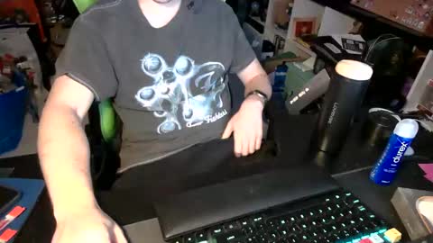 Snapshot of macgargan69 chatting on 10, 1, 2026 macgargan69 online show from 10, 1, 2026