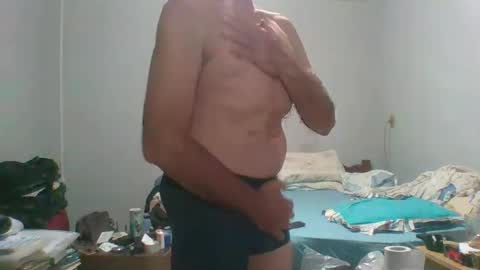 Snapshot of machoalex chatting on 9, 12, 2024 MACHOLIVRE online show from 9, 12, 2024