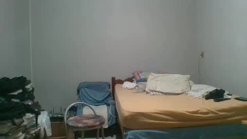 Snapshot of machoalex chatting on 7, 1, 2025 MACHOLIVRE online show from 7, 1, 2025