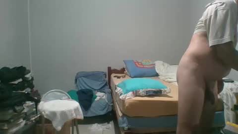 Snapshot of machoalex chatting on 9, 1, 2025 MACHOLIVRE online show from 9, 1, 2025