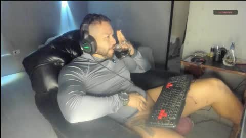 Javier papichulo master how do you want online show from 15, 4, 2026