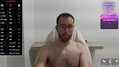 Snapshot of machohiberiko chatting on 8, 2, 2025 Jota online show from 8, 2, 2025