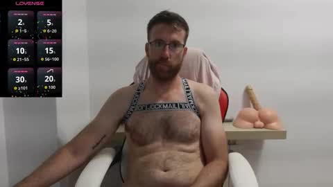 Snapshot of machohiberiko chatting on 28, 9, 2025 Jota online show from 28, 9, 2025