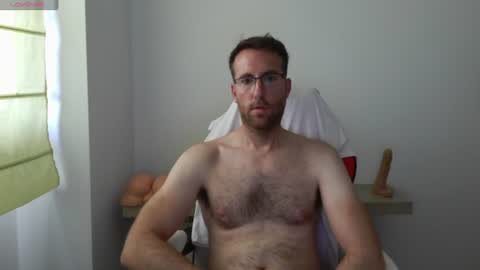 Snapshot of machohiberiko chatting on 7, 7, 2026 Jota online show from 7, 7, 2026