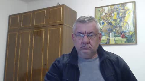 Macho online show from 2, 3, 2025