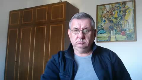 Macho online show from 6, 3, 2025