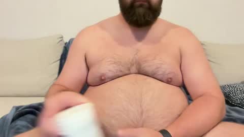 Snapshot of macrackin33 chatting on 8, 10, 2025 macrackin33 online show from 8, 10, 2025