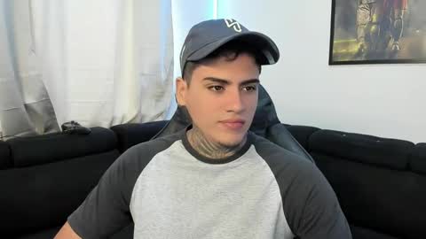Snapshot of mad_maxxx1 chatting on 12, 2, 2025 max online show from 12, 2, 2025