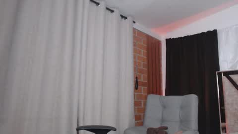 Agathaa white online show from 14, 4, 2026