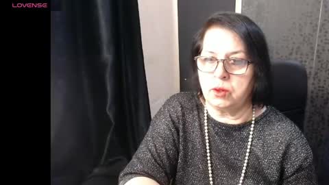 Snapshot of madam_sanjanne chatting on 15, 4, 2026 Madam Sanjanne online show from 15, 4, 2026