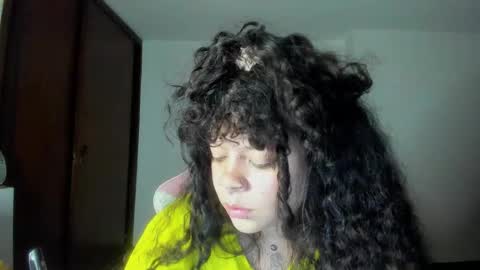 Snapshot of madam_sativa chatting on 4, 3, 2026 di online show from 4, 3, 2026