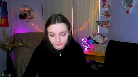 Snapshot of madam_ulis chatting on 2, 4, 2026 Ulis online show from 2, 4, 2026