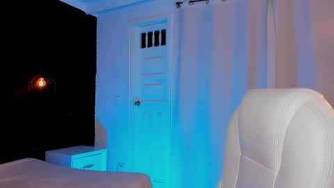  madame lilith  online show from 11, 1, 2026