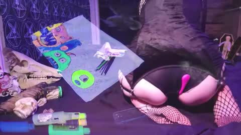 Madame Lucifer online show from 25, 10, 2025