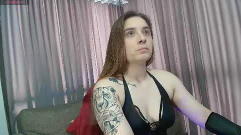 Snapshot of madamme_rachell chatting on 10, 6, 2026 Rachell online show from 10, 6, 2026