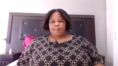 madamzee online show from 7, 12, 2024