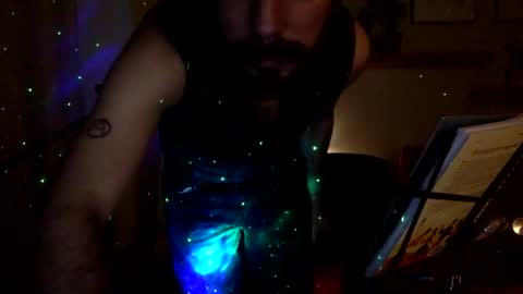 Snapshot of madbanjo chatting on 15, 3, 2026 madbanjo online show from 15, 3, 2026