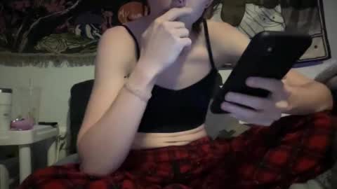 Snapshot of maddlips chatting on 4, 2, 2026 Rat Boy online show from 4, 2, 2026