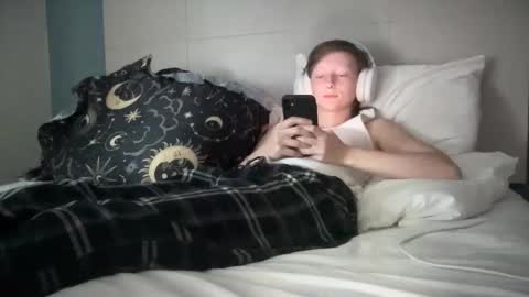 Snapshot of maddlips chatting on 20, 4, 2026 Rat Boy online show from 20, 4, 2026