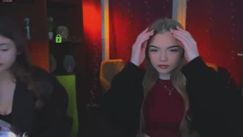 Snapshot of maddy_moah chatting on 23, 3, 2026 maddy moah online show from 23, 3, 2026