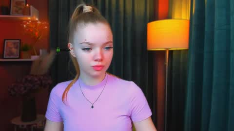 Snapshot of maddy_moah chatting on 16, 4, 2026 maddy moah online show from 16, 4, 2026