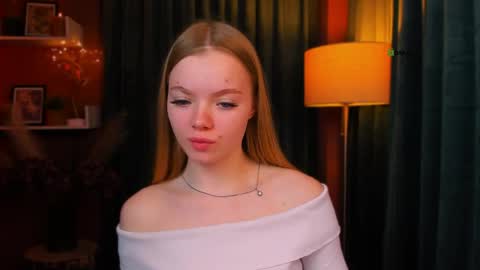 Snapshot of maddy_moah chatting on 17, 4, 2026 maddy moah online show from 17, 4, 2026