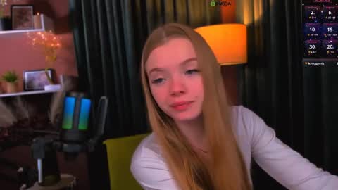 Snapshot of maddy_moah chatting on 23, 4, 2026 maddy moah online show from 23, 4, 2026